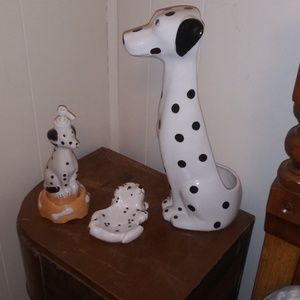 Dalmation bathroom set.